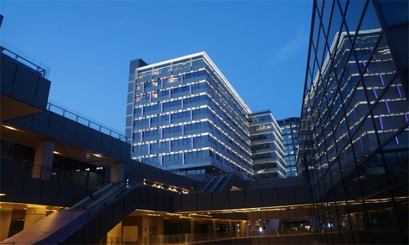 办公室选址的黄金法则——平衡成本与效率