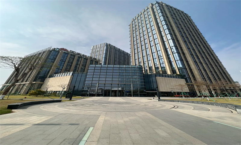 标题：携手共享，开启办公新篇章